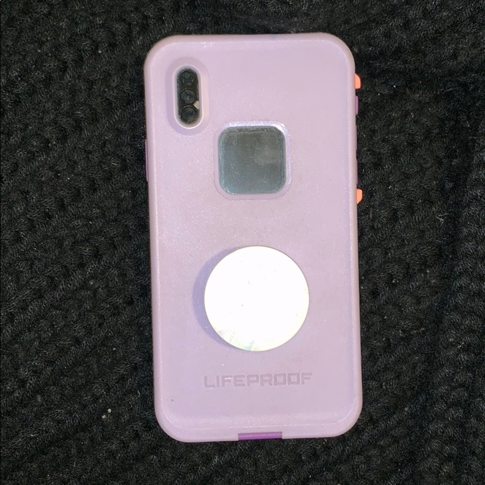 Life proof Case w/ pop socket